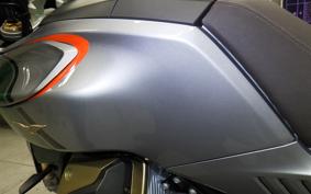 MOTO GUZZI V100マンデッロS 2025