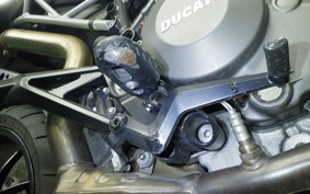 DUCATI HYPERMOTARD 796 2010