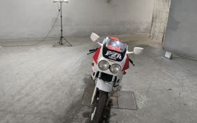 YAMAHA FZR400 1986 1WG