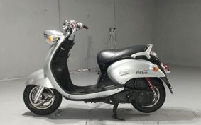 YAMAHA VINO125 SE24