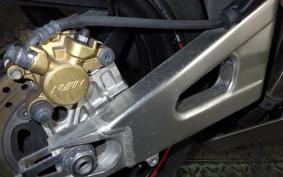 HONDA CBR600RR 2003 PC37