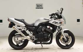 YAMAHA FZ400 1997 4YR