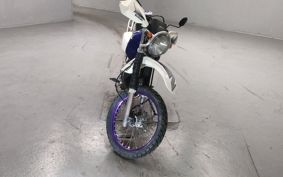 SUZUKI DJEBEL250XC SJ45A