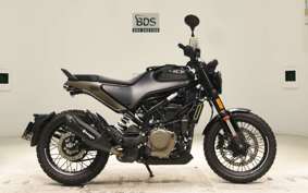 HUSQVARNA SVARTPILEN 401 2024