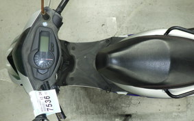 YAMAHA CYGNUS 125 XSR 3