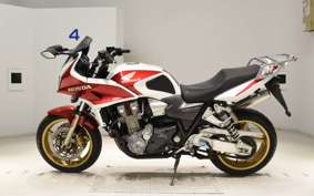 HONDA CB1300SB SUPER BOLDOR A 2005 SC54