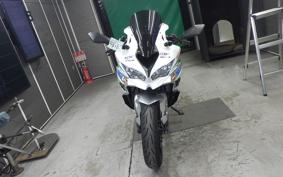 KAWASAKI ZX-25R
