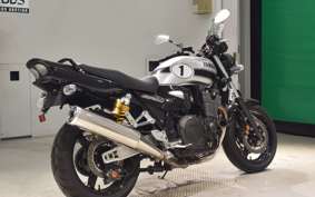 YAMAHA XJR1300 Gen.2 2016 RP17J