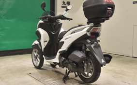 YAMAHA TRICITY 125 SE82J