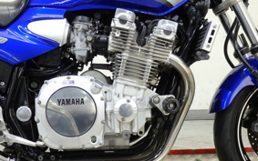 YAMAHA XJR1300 2016 RP03J