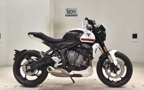 TRIUMPH TRIDENT 660 2021