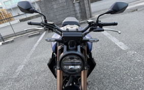 HONDA CB250R MC52
