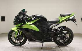 HONDA CBR600RR GEN 3 2009 PC40