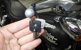 HARLEY FXDBC1580 2015