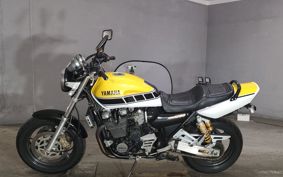 YAMAHA XJR1200 1997 4KG