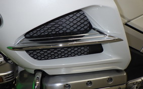 HONDA GL 1800 GOLD WING AIRBAG NAVI 2014 SC68