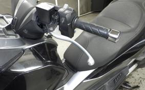 HONDA FORZA 250 MF13