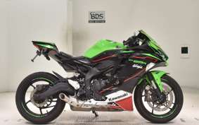 KAWASAKI ZX-25R ZX250E
