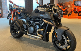 KTM BRABUS 1300R V3940