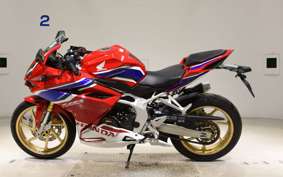 HONDA CBR250RR A 2015 MC51