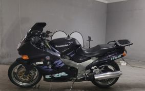 KAWASAKI ZZR1100 ZXT10D