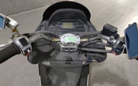 YAMAHA MAJESTY 125 SE27