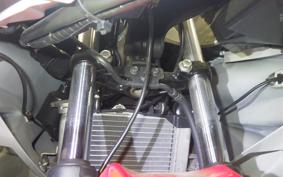 YAMAHA YZF-R125