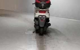 YAMAHA MAJESTY 250 SG20J