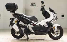 HONDA ADV150