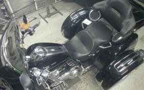 HARLEY FLHTCUTG TRIKE 1750 2017
