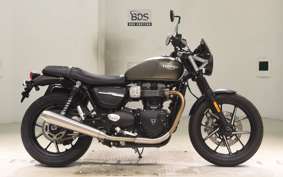 TRIUMPH STREET TWIN 2020