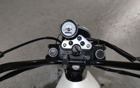 SUZUKI GLASS TRACKER BIG BOY NJ4BA