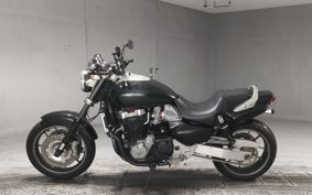 HONDA X4 SC38
