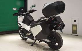 HONDA X-ADV 750 2025 RH21