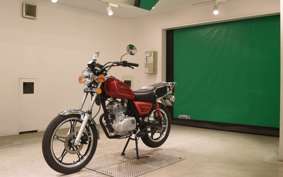 SUZUKI GN125 H 2022