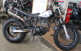 YAMAHA TW225 DG09J