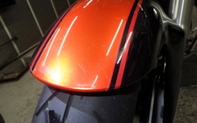 SUZUKI BOULEVARD M109R 2012