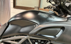 DUCATI DIAVEL 2014 ZDMG102JCDB