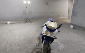 SUZUKI GSX-R400 GK73A