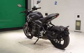 TRIUMPH TRIDENT 660 2023