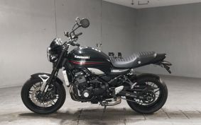 KAWASAKI Z900RS 2023 ZR900K