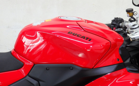 DUCATI PANIGA-REV2 2025 3H00