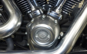 HARLEY FLBS 1870 2018