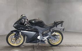 YAMAHA YZF-R125 RE06