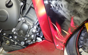 YAMAHA YZF-R1 2013