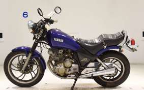 YAMAHA XS250 SPECIAL 2022 17E