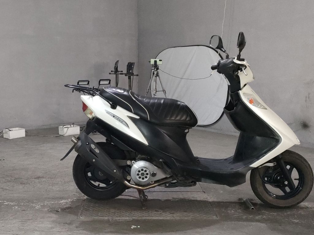 Фото Suzuki ADDRESS V125 с японского аукциона