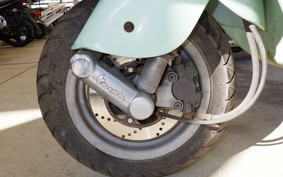 VESPA 125 ET4