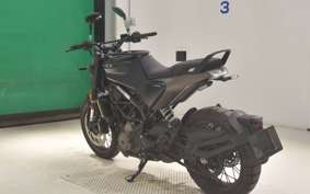 HUSQVARNA SVARTPILEN 401 2023