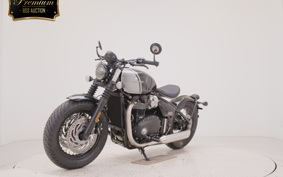 TRIUMPH BONNEVILLE BOBBER 2026